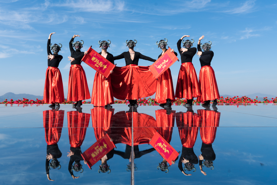 馬仁奇峰面向外地留蕪過年人員門票免費(fèi)，祝你們春節(jié)快樂